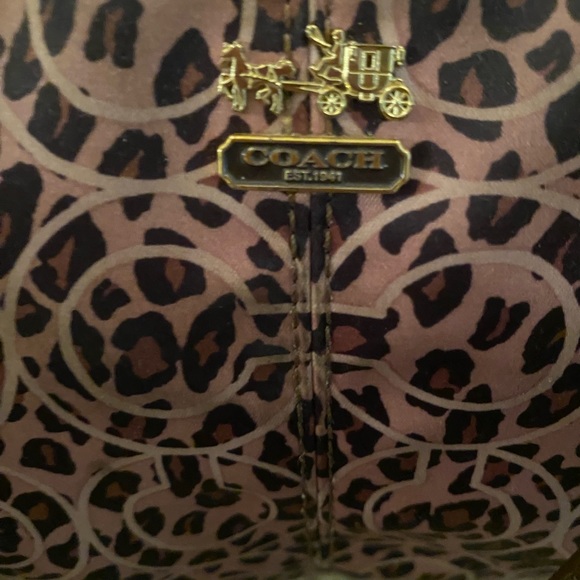Vintage Coach Leopard Print Bag - Picture 2 of 8